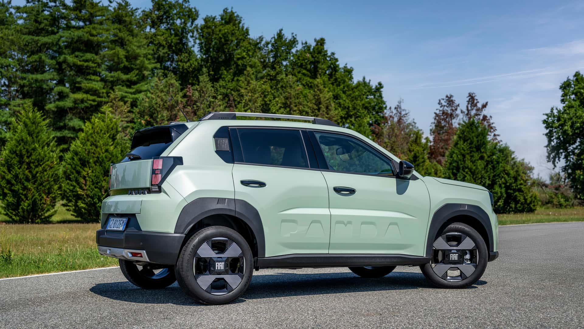 Do Grande Panda ao Argo X: A Estratégia da Fiat para Dominar o Segmento de Compactos no Brasil